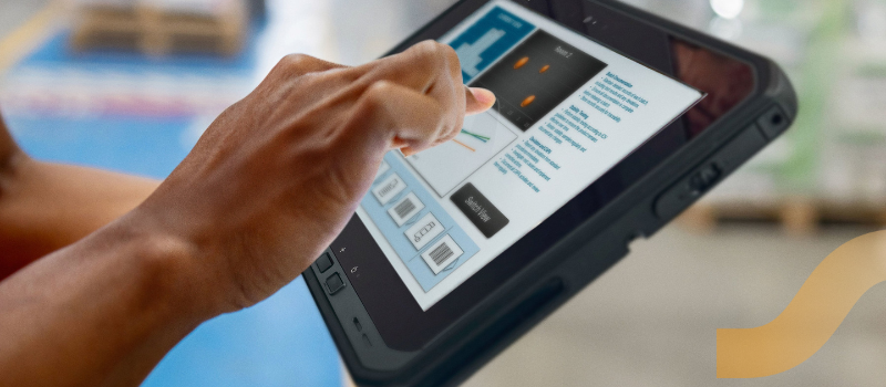 Tablette industrielle suivi maintenance