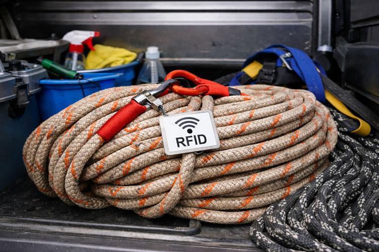 Timcod - Etiquette RFID HF - suivi outil materiel